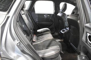 Volvo XC60 R-DESIGN 2.0 D4 AWD 190 CV GEARTRONIC