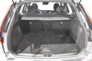 Volvo XC60 R-DESIGN 2.0 D4 AWD 190 CV GEARTRONIC