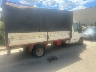 Camion con itv 6 meses del 2006 د 3500k