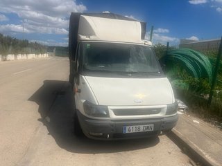 Camion con itv 6 meses del 2006 د 3500k