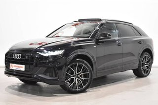 Audi Q8 45 TDI QUATTRO 231 CV TIPTRONIC BLACK EDITION ¡SUSPENSIÓN NEUMÁTICA!
