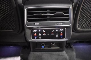 Audi Q8 45 TDI QUATTRO 231 CV TIPTRONIC BLACK EDITION ¡SUSPENSIÓN NEUMÁTICA!