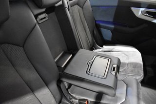 Audi Q8 45 TDI QUATTRO 231 CV TIPTRONIC BLACK EDITION ¡SUSPENSIÓN NEUMÁTICA!