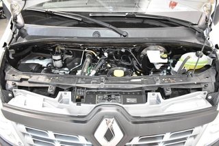 Renault Master CHASIS CABINA CARROZADO PAQUETERO CAMIÓN 3.5T 2.3 DCI 130 CV PLATAFORMA ELEVADORA Y DOBLE RUEDA