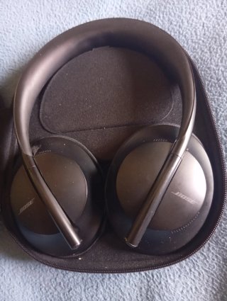 Auriculares Bose 700 Negros