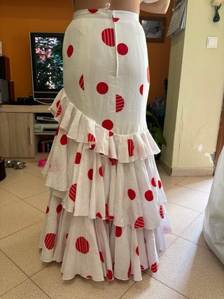 Falda flamenca lunares rojos