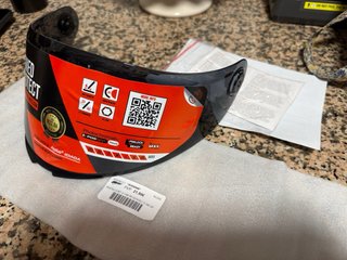 Casco MT Helmets Integral Targo, UCOM 3 y 2da pant