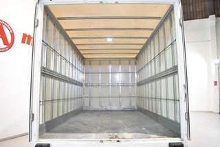 Iveco Daily CHASIS CABINA DOBLE RUEDA CARROZADO PAQUETERO CAMIÓN 35C 16H 3750 2.3D 156 CV