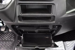 Iveco Daily CHASIS CABINA DOBLE RUEDA CARROZADO PAQUETERO CAMIÓN 35C 16H 3750 2.3D 156 CV