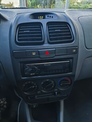 Hyundai Accent 2003