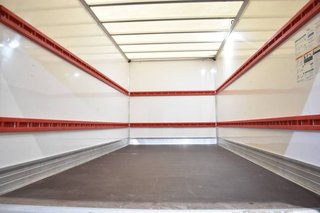 Renault Master CHASIS CABINA CARROZADO PAQUETERO CAMIÓN 3.5T 2.3 DCI 145 CV CON PLATAFORMA ELEVADORA