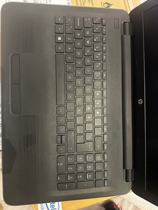 Portátil HP Notebook 15-ay010nw Negro