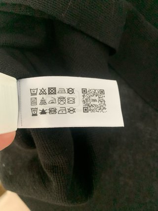 Camiseta capa marrón, tambien negra