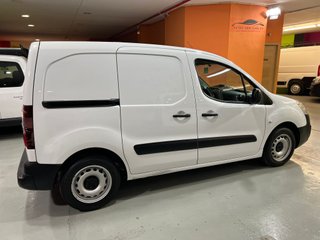 PEUGEOT PARTNER 5 PLAZAS CON 2 AÑOS DE GARANTIA