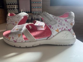 Sandalias Biomecanics Niña Talla 28