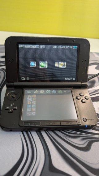 Nintendo 3DS XL Azul y Negra