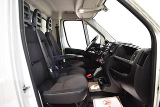 Citroën Jumper CHASIS CABINA CARROZADO PAQUETERO CAMIÓN 3.5T 2.2 BLUEHDI 165 CV CON PLATAFORMA ELEVADORA