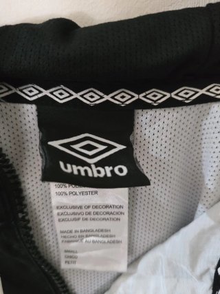 Chaqueta Umbro niño 5-6 años