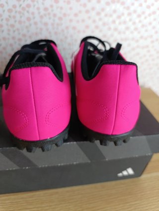 Botas de fútbol Adidas talla 38