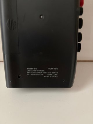 Walkman Sony TCM-150 (leer)