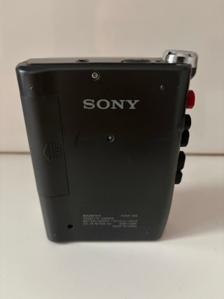 Walkman Sony TCM-150 (leer)