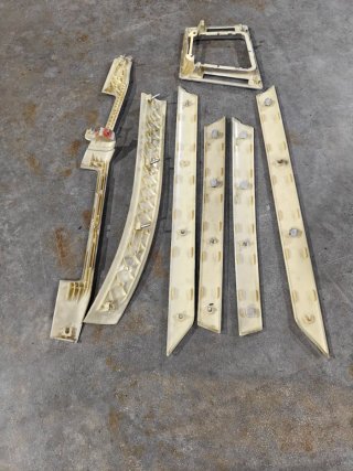 Molduras BMW E46 Berlina/Touring Plateadas
