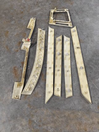 Molduras BMW E46 Berlina/Touring Plateadas