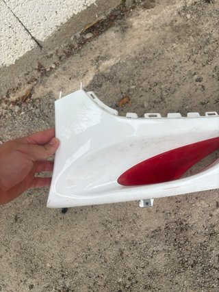 Bajos  Yamaha Jog RR Blanco y Rojo