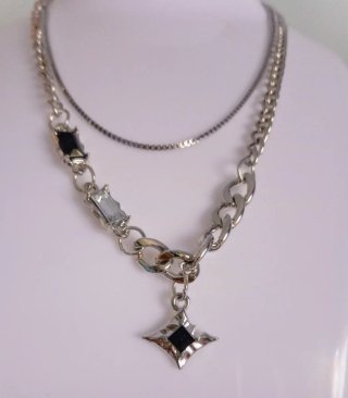 Collana doppio strato unisex con stella