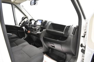 Fiat Ducato CHASIS CABINA CARROZADO PAQUETERA CAMIÓN 3500 2.2 MULTIJET 130 CV CON PLATAFORMA ELEVADORA