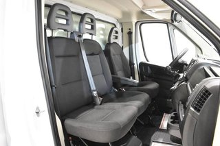 Fiat Ducato CHASIS CABINA CARROZADO PAQUETERA CAMIÓN 3500 2.2 MULTIJET 130 CV CON PLATAFORMA ELEVADORA