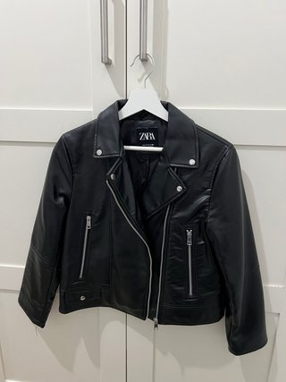 Chaqueta Cuero Zara Negra