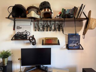Escritorio Metal y Madera+ cajonera+estantes