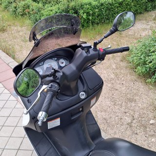 Suzuki Burgman 200 Executive Blanca