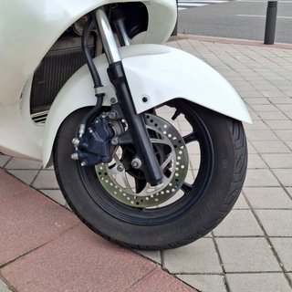Suzuki Burgman 200 Executive Blanca
