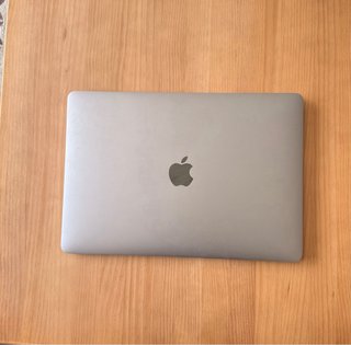 MacBook Pro 13” (2018) Plata