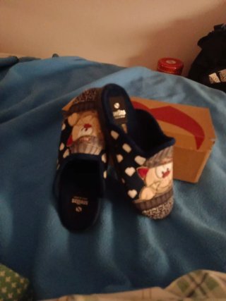 Zapatillas de estar por casa con gatitos