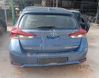452434 90070909 faro derecho toyota auris hybrid