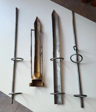 4 Soportes para cañas de pescar