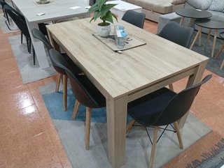 Mesa de madera