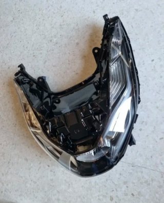 Faro Delantero Honda PCX 21-24