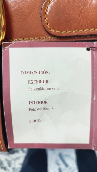 Maleta Vintage Negra y Marrón