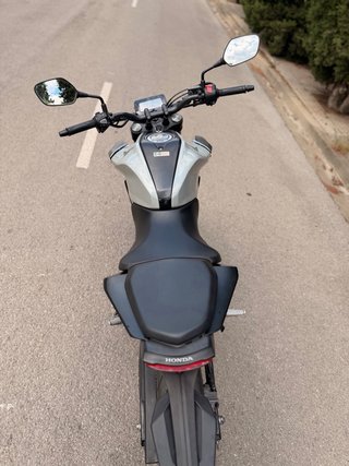 Honda CB125R 2021