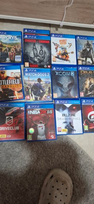 Lote Giochi PS4: 17 Giochi in ottime condizioni