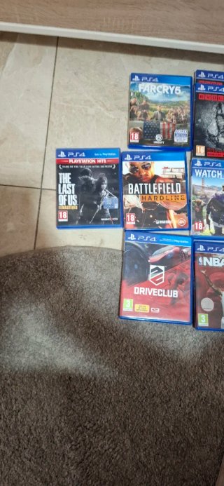 Lote Giochi PS4: 17 Giochi in ottime condizioni