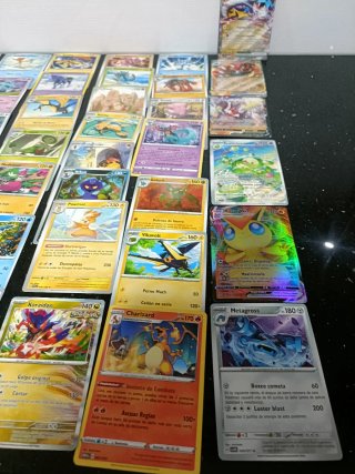72 Pokémon,caja+cartas cromos "NO NEGOCIABLE"