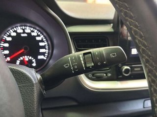 Kia Stonic 1.0 T-GDi 74kW (100CV) MHEV iMT Concept