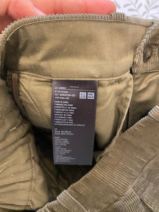 Pantalón pana Uniqlo verde