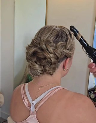 Maquillaje y peinados