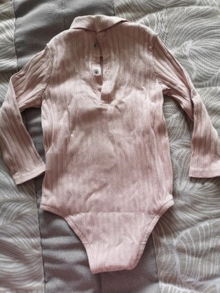 Body de bebé com gola